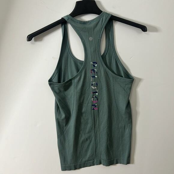 LULULEMON + PELOTON JUNGLE GREEN SWIFTLY RACERBACK TANK SIZE 6 - Picture 2 of 5